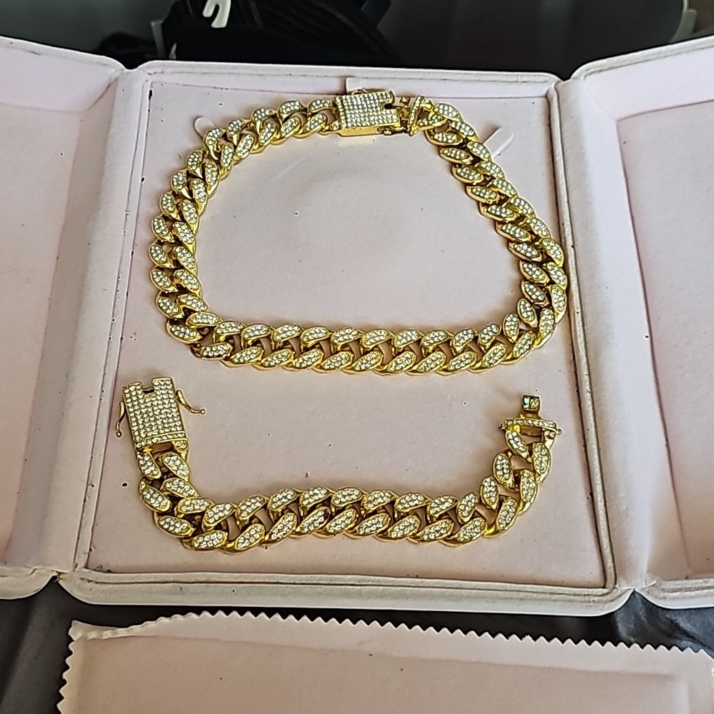 Cuban link necklace and bracelet